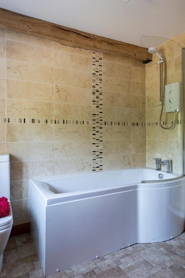 Herefordshire Holiday Cottages Lea Luaran gambar